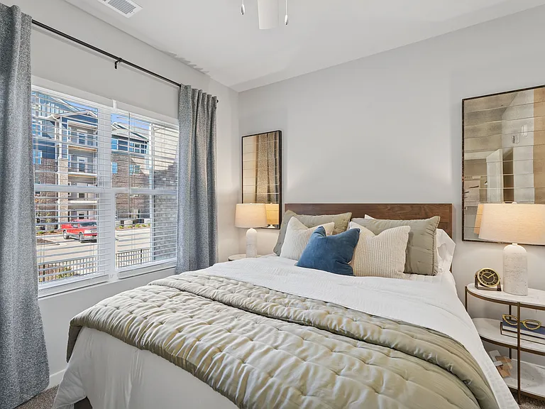 The SoHo Luxury Apartments — Photo 19