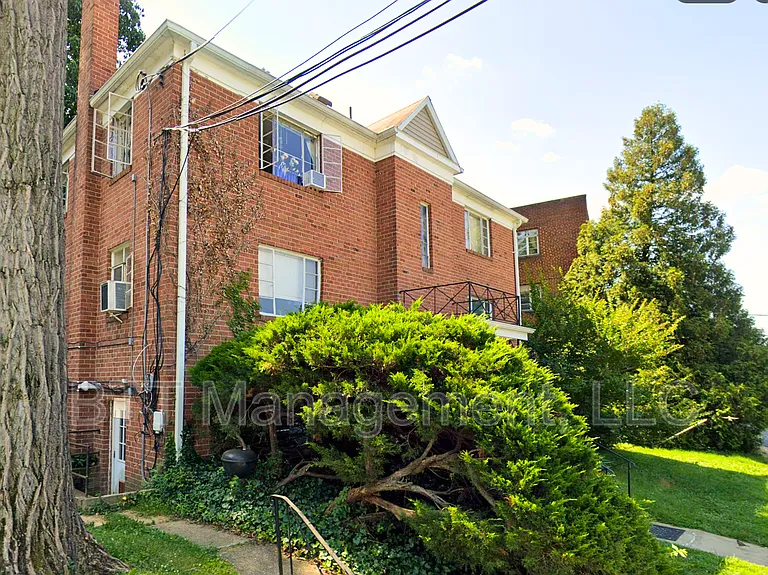 8807 Plymouth St #3 — Photo 1