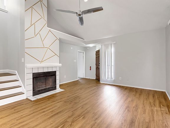 4th image of 1106 Alameda Dr