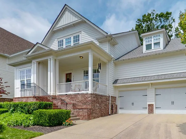 2085 McAvoy Dr, Franklin, TN 37064