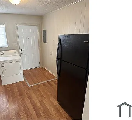 2818 Churchill St — Photo 10
