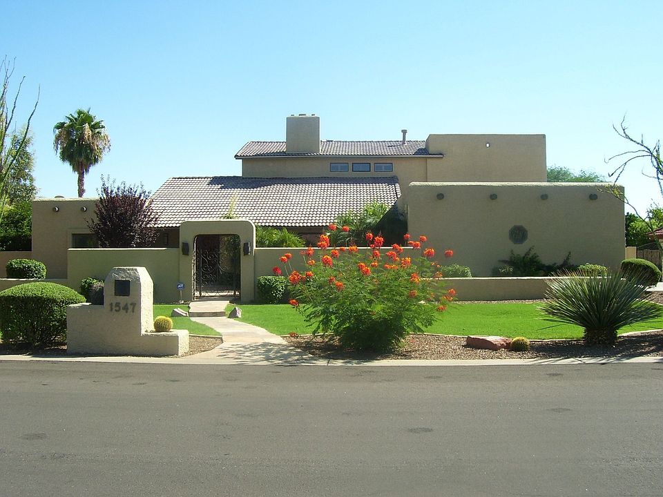Beautiful front of home