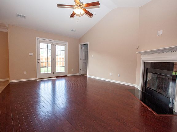 2nd image of 8341 Cureton Park Ln