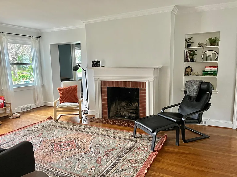 215 W Avondale Dr — Photo 41
