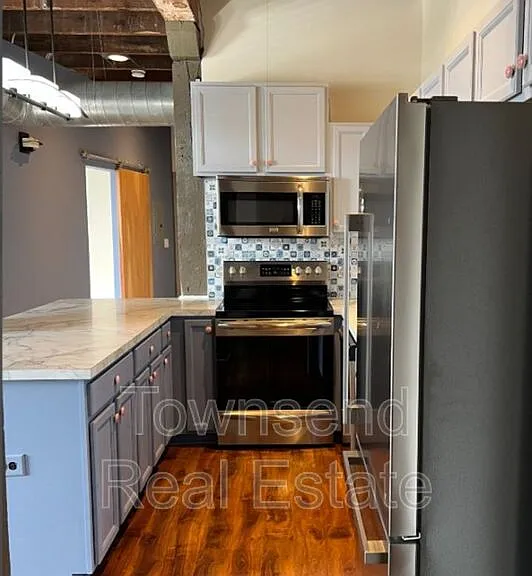 159 Maxwell St #200 — Photo 2