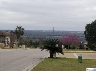 755 Mission Hts, New Braunfels, TX 78130