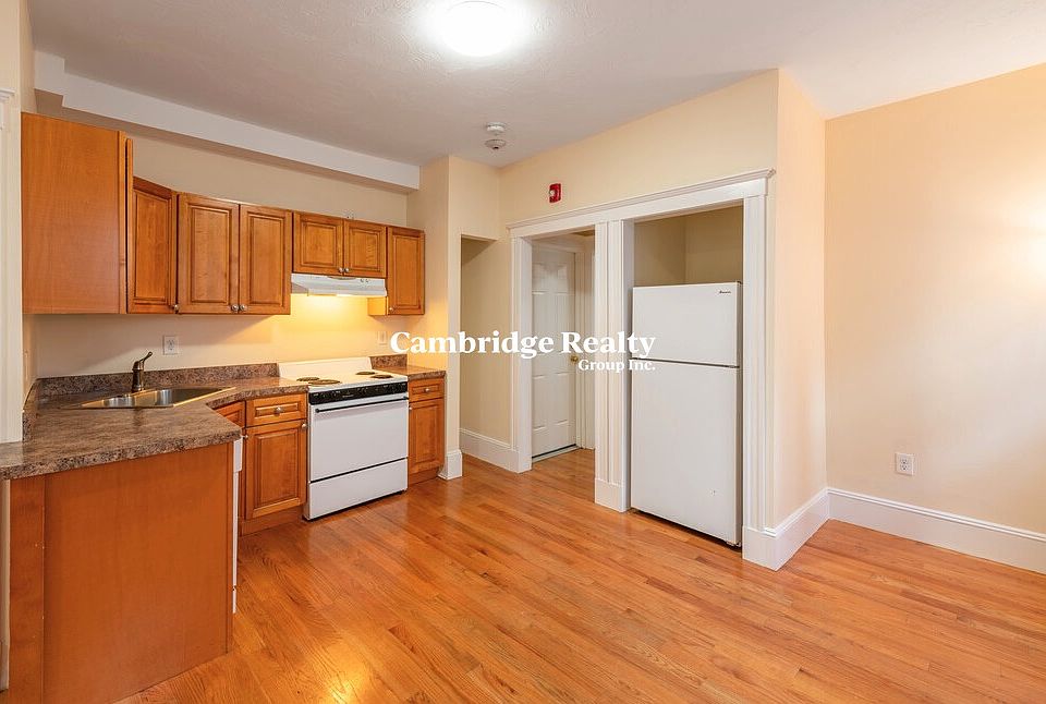 1st image of 887 Huntington Ave #3T