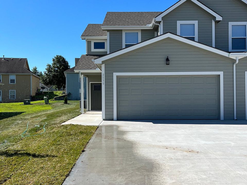 1st image of 2035 Country View Ct