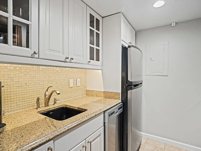 2101 N St NW #T3 — Photo 9