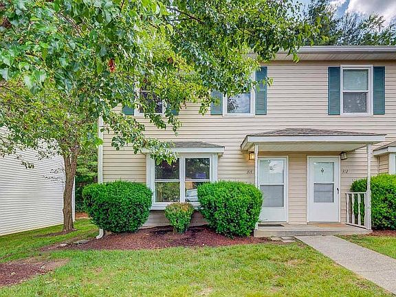 3rd image of 314 Pheasant Run Ct