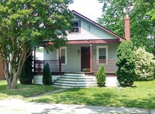 382 Schley Ave, Hampton, VA 23661