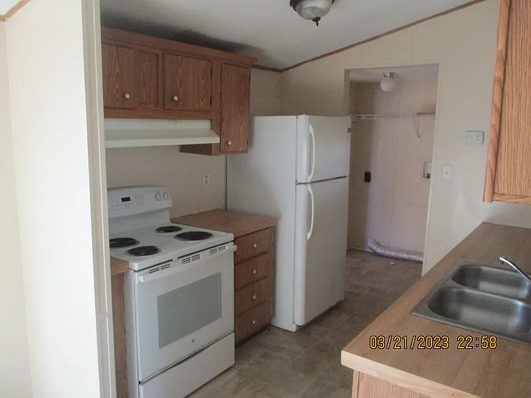 908 Westview Dr #7 — Photo 6