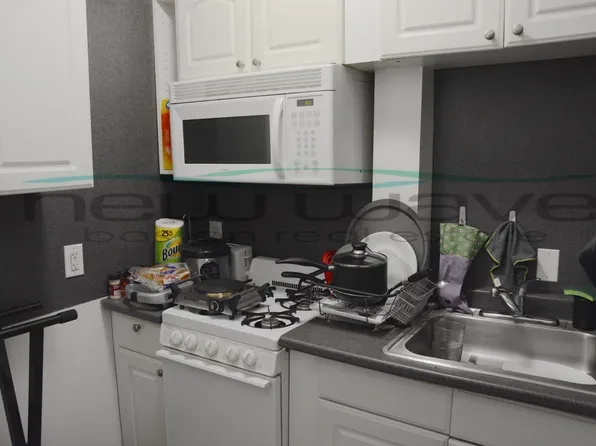 165 Hemenway St APT 2, Boston, MA 02115