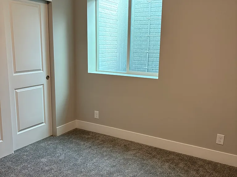 6852 Portage Dr — Photo 13