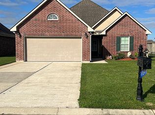 129 Village View Dr, Maurice, LA 70555
