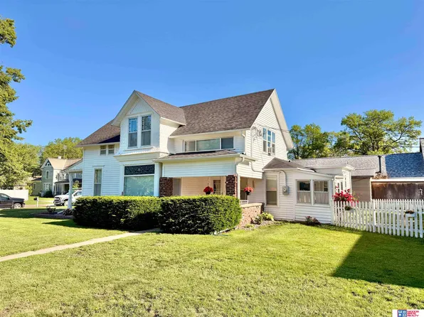 410 N 3rd St, Seward, NE 68434