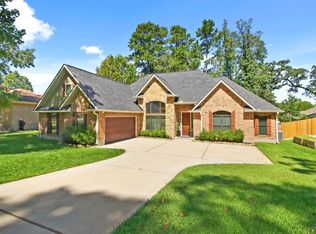 1921 Rollingwood Dr, Huntsville, TX 77340