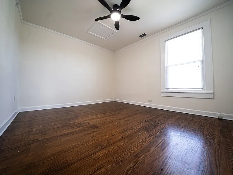 405 N Main St #4 — Photo 13
