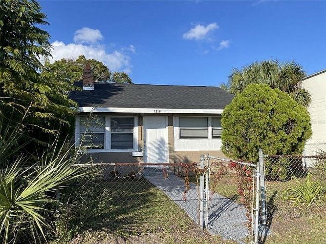 1st image of 2819 12th Ave S