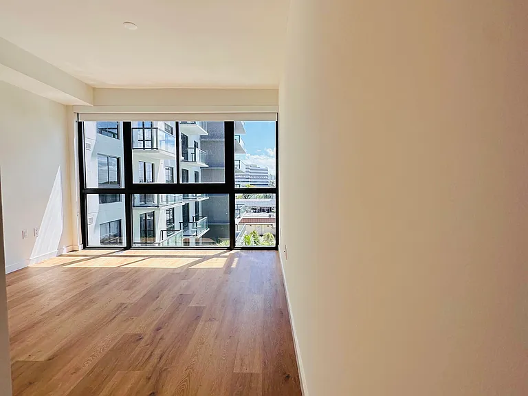 1652 NE 124th St #544 — Photo 8