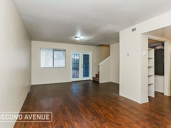 5th image of 2920 Bayshore Dr E