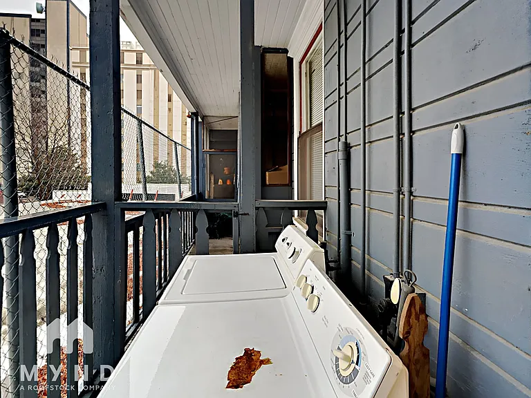 821 14th St #B — Photo 20