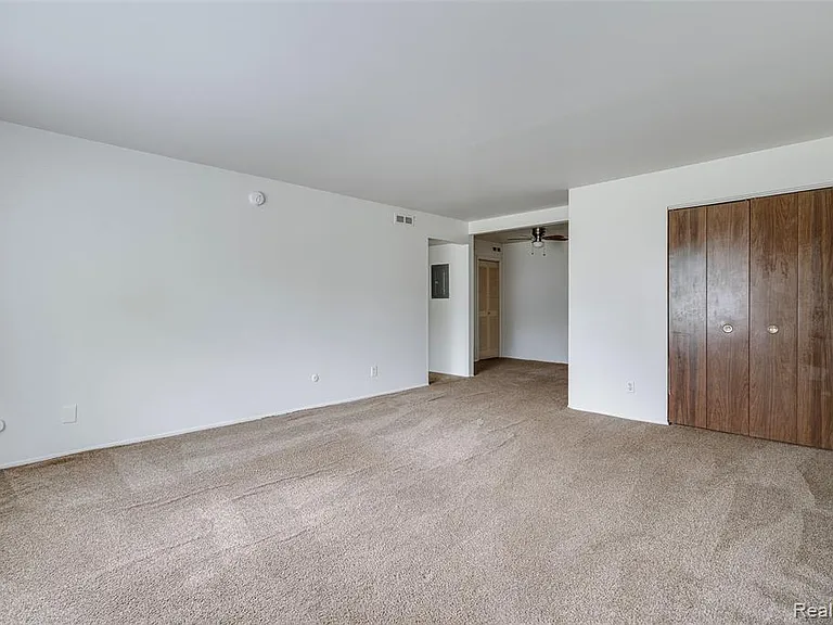 35281 Lewis St #20 — Photo 10