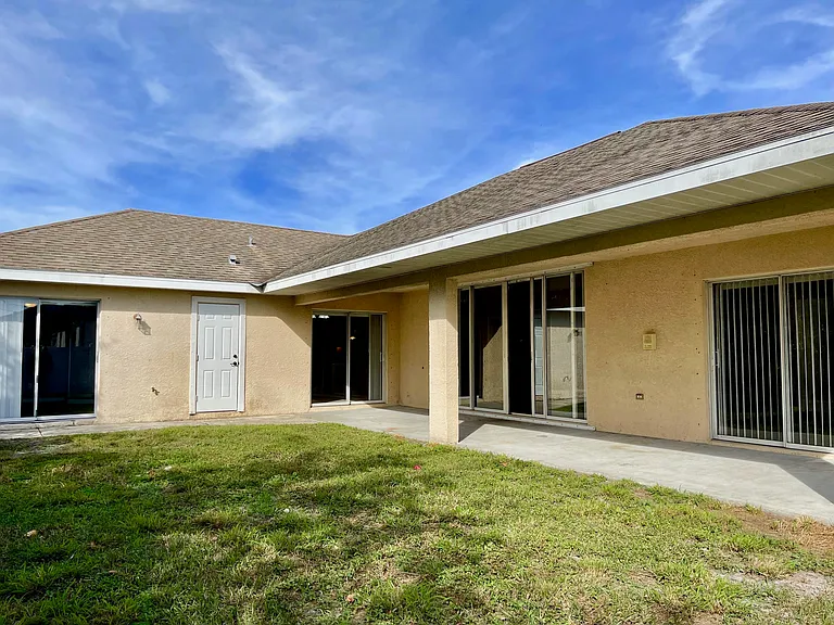 3978 SW Laffite St — Photo 30