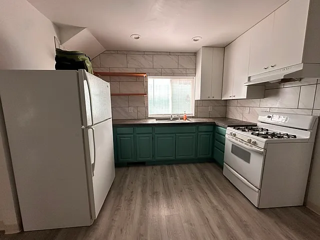 312 Grand Ave #1 — Photo 4