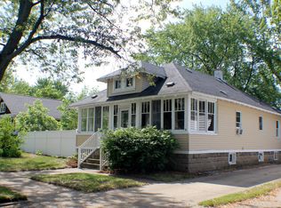 1344 Columbus Ave, Grand Haven, MI 49417