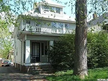 3169 Kensington Rd photo 1