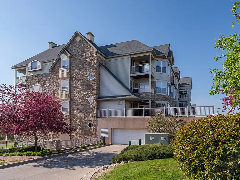 6995 S Riverwood Blvd S #B06 — Photo 24
