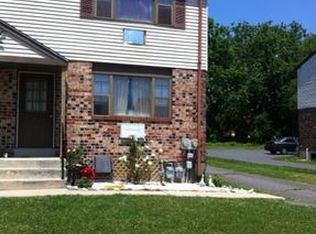 32 Thomas Rd, Aston, PA 19014