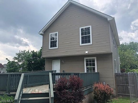 4th image of 2421 E 64th St