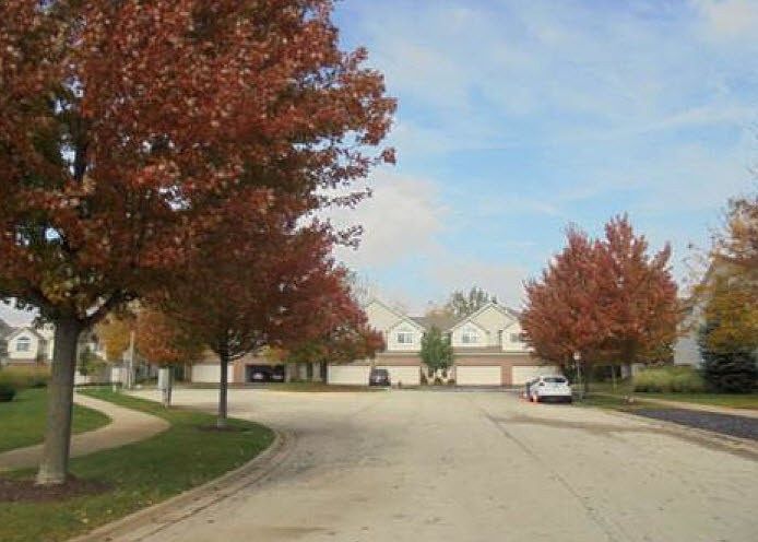 2nd image of 419 Jamestown Ct #902