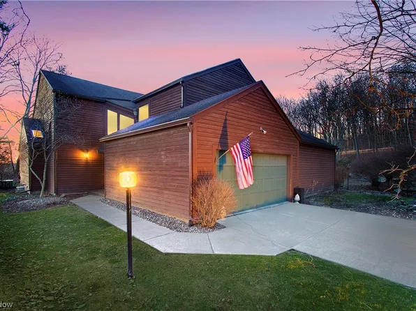 5058 Monticello St NW, Canton, OH 44708