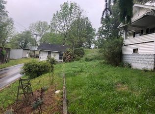 12 Crescent Loop, Canton, NC 28716