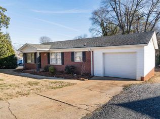 516 Plainview Dr, Lyman, SC 29365