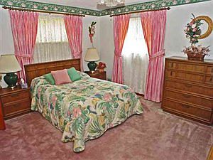 5th image of 157 Circle Dr
