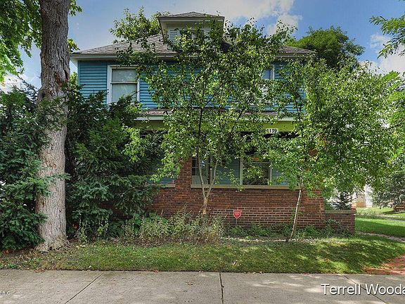 2nd image of 1139 Marshall Ave SE