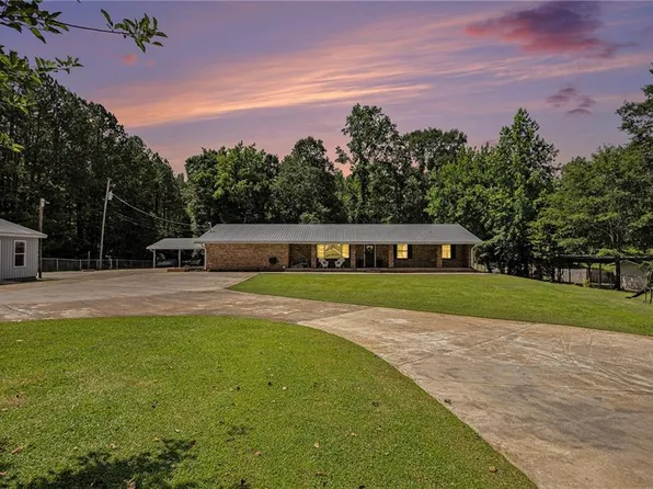 1492 Boone Rd, Newnan, GA 30263
