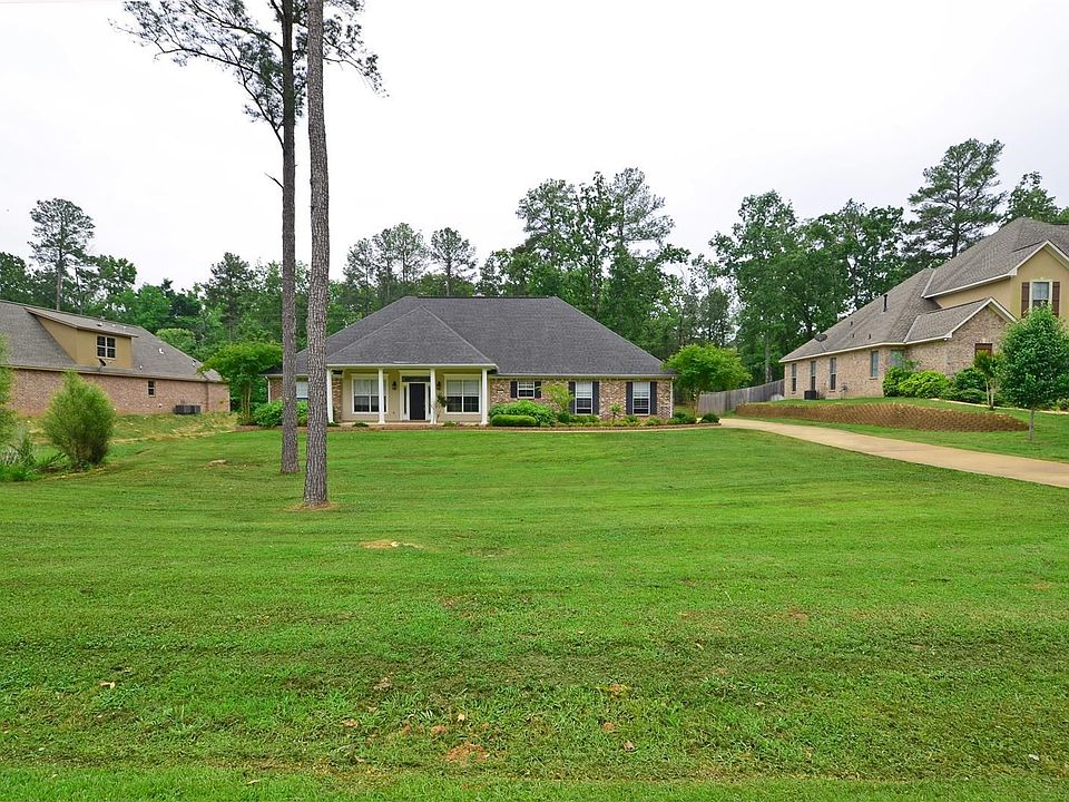 1st image of 4943 Willow Chase Dr