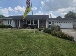1249 E Greenville Pike, Winchester, IN 47394