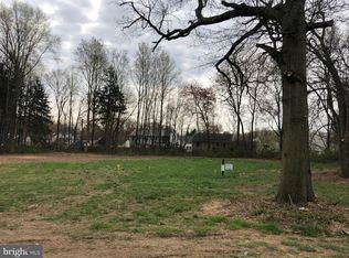 1910 Porter Rd, Bear, DE 19701