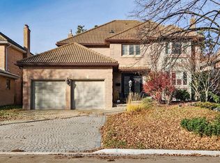136 Cranberry Ln, Aurora, ON L4G5Z3