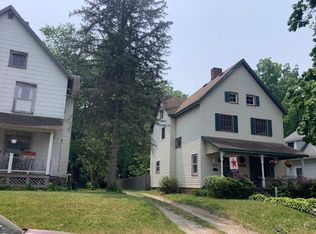 615 E Pike St, Crawfordsville, IN 47933