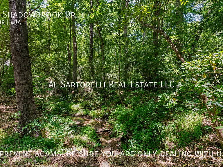 9 Shadowbrook Dr — Photo 40