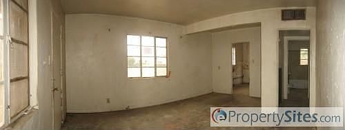 4th image of 2447 E Clarendon Ave