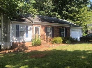 9532 Jefferson Valley Dr, Rural Hall, NC 27045