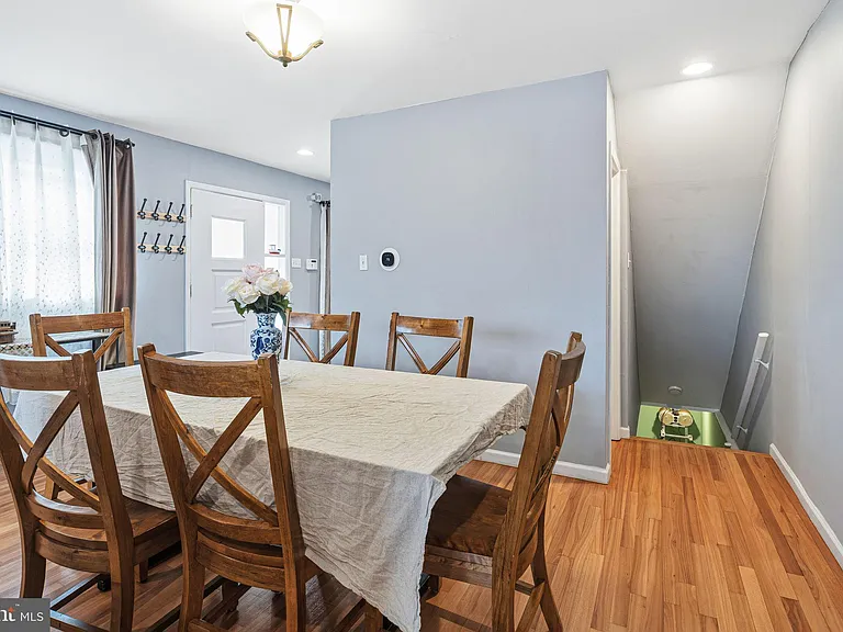 7200 Shalkop St — Photo 12
